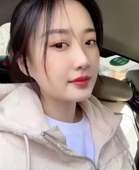 新疆喀什小妹