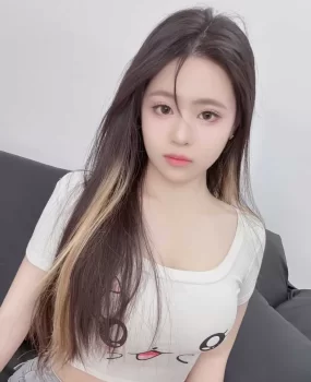 小嫩妹，风情御姐。