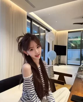 北京大长腿性感尤物小骚货