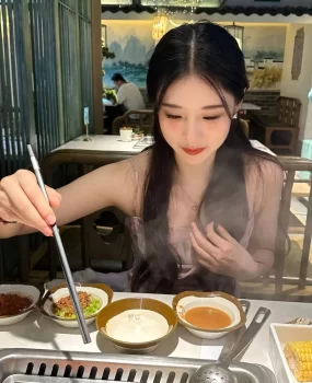 洪山八一路妹子