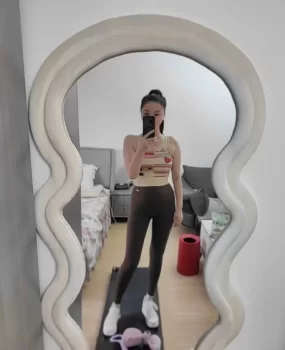 宝安性感健身御姐