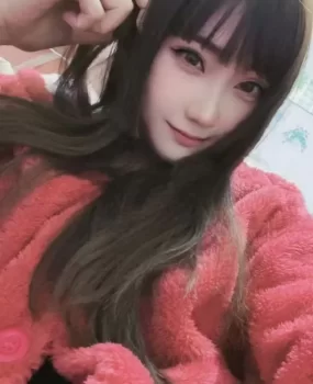 可爱高个美女薇薇