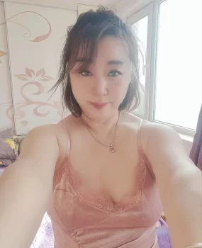 喜欢熟女的可以来，也很性价比