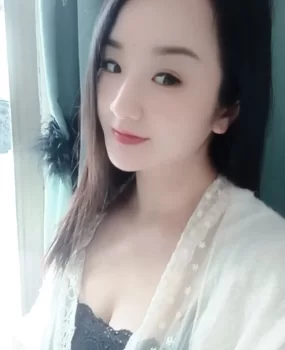 刚来长沙下海良家少妇，很有韵味