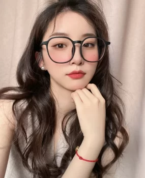 地区幼师兼职自带房间 可无套内射