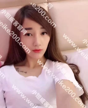 堪比榨汁机一边插着一边摸着