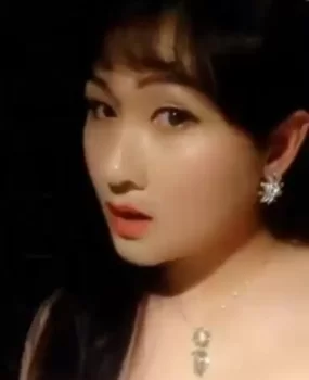 原庆相桥财校兼职女很爽