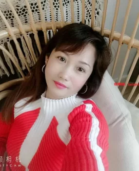 株洲骚的滴水的少妇兼职