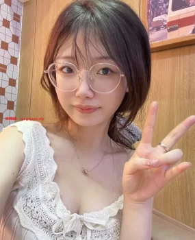 泰安市00后小姐姐，真的水多粉嫩