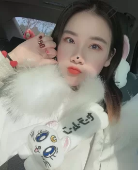 大胸妹子，服务周到真的挺好！